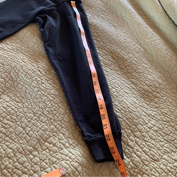 Chef Anthony Bourdain Black Roadrunner Graphic Long Sleeve T-Shirt - Large - Picture 7 of 10